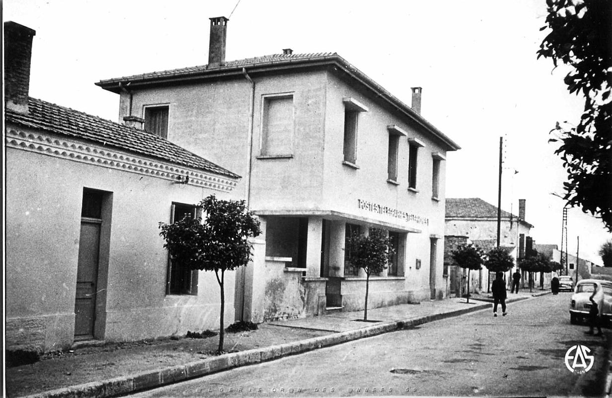 Cassaigne 502- La poste COLLECTION DES AMIS DE ND DE SANTA CRUZ.jpg